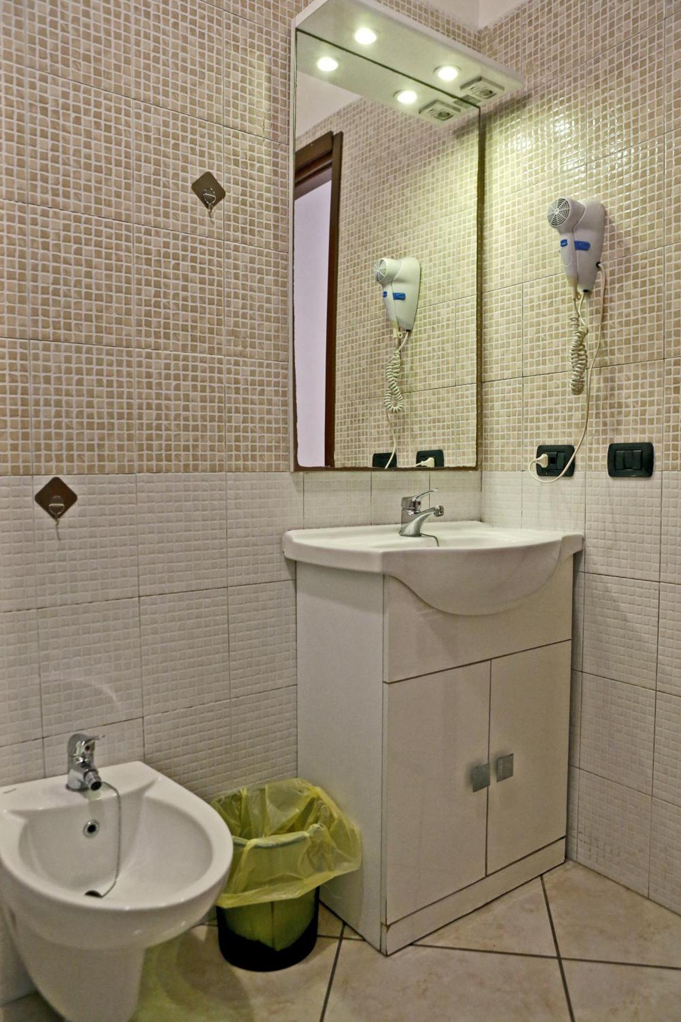 Villa Nancy Affittacamere 놀라 외부 사진